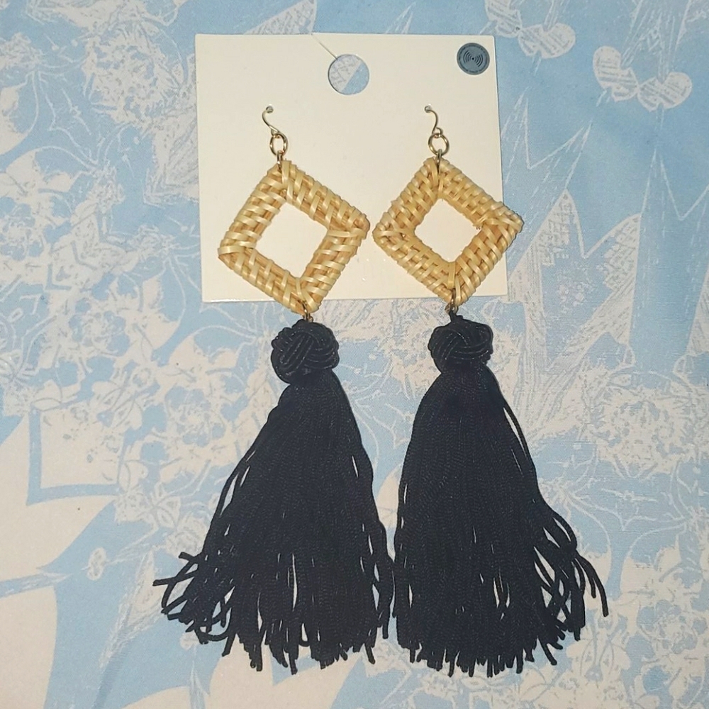 NEW Fancy 6" long dangle earrings